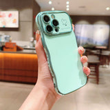 Wavy Electroplated Heart-Patterned Shockproof Phone Case for iPhone
