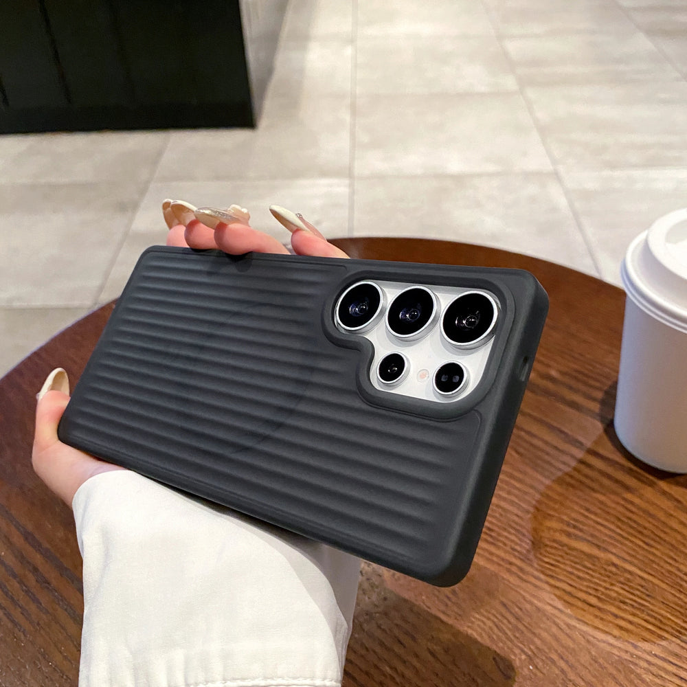 Corrugated Pattern Non-slip Magnetic Matte Case For Samsung
